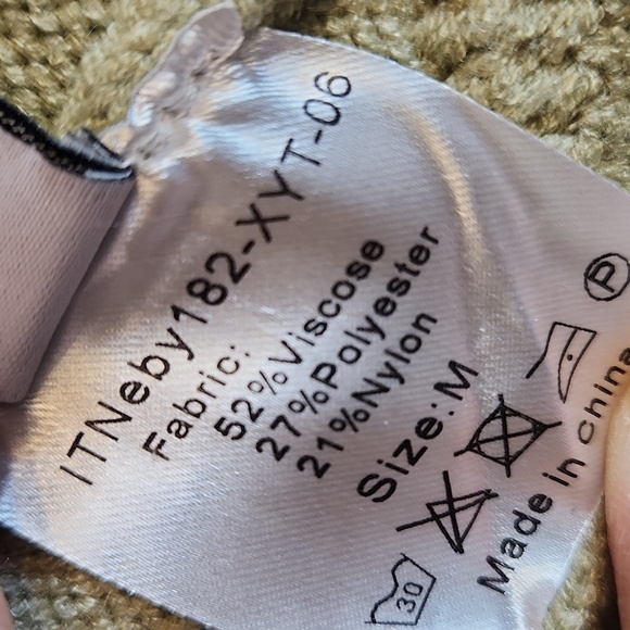 EBOSSY Women’s Cable Knit Long Sleeve Embroidered Cardigan, size M - Picture 9 of 12